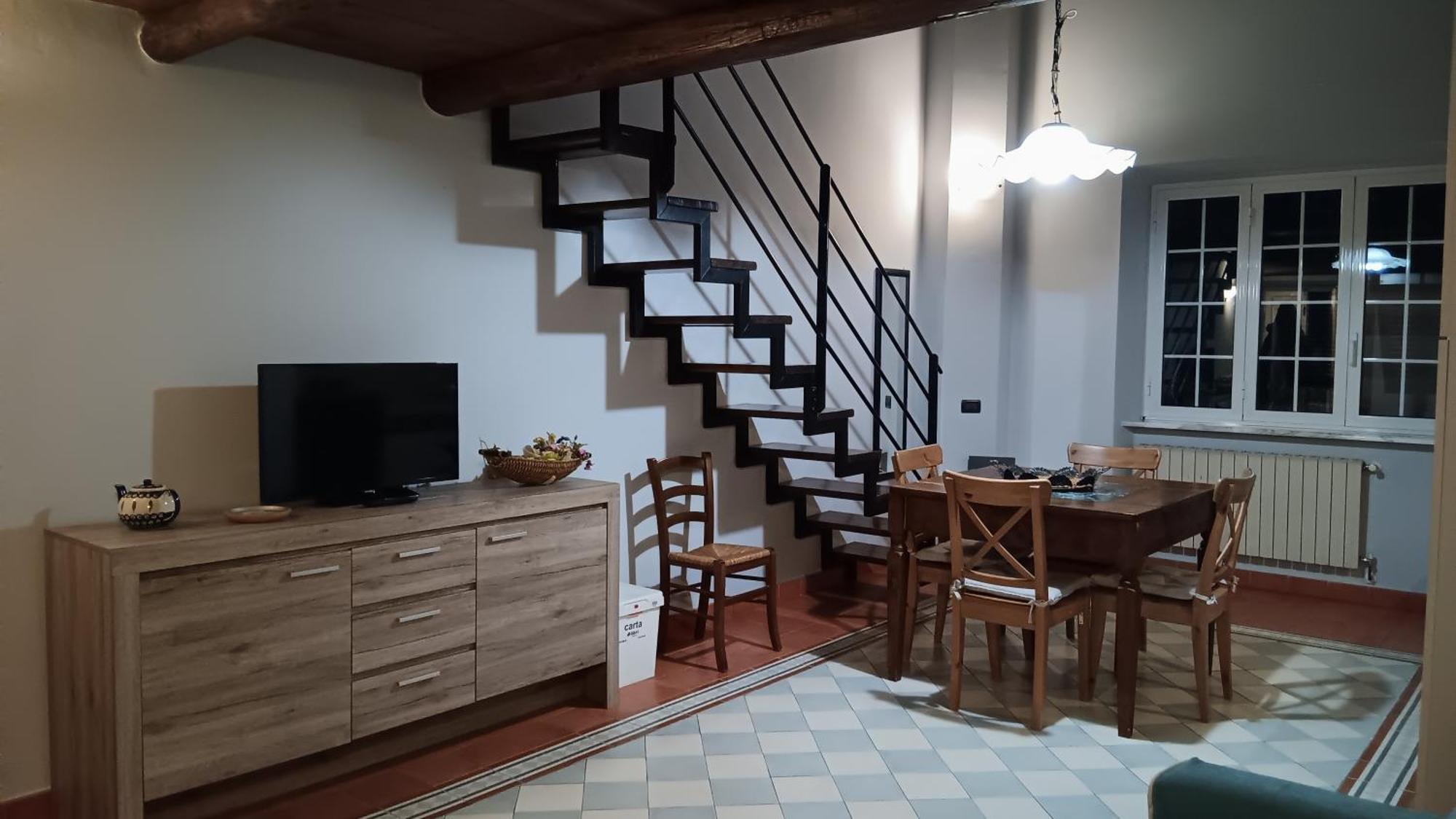 Porta Romana Sarzana Bilik gambar